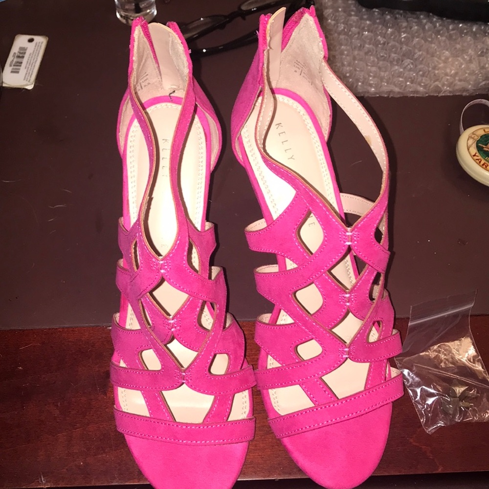 KELLY & KATIE SANDALS